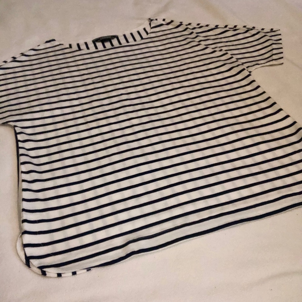 New Lands’End stripped dark Navy Blue top!